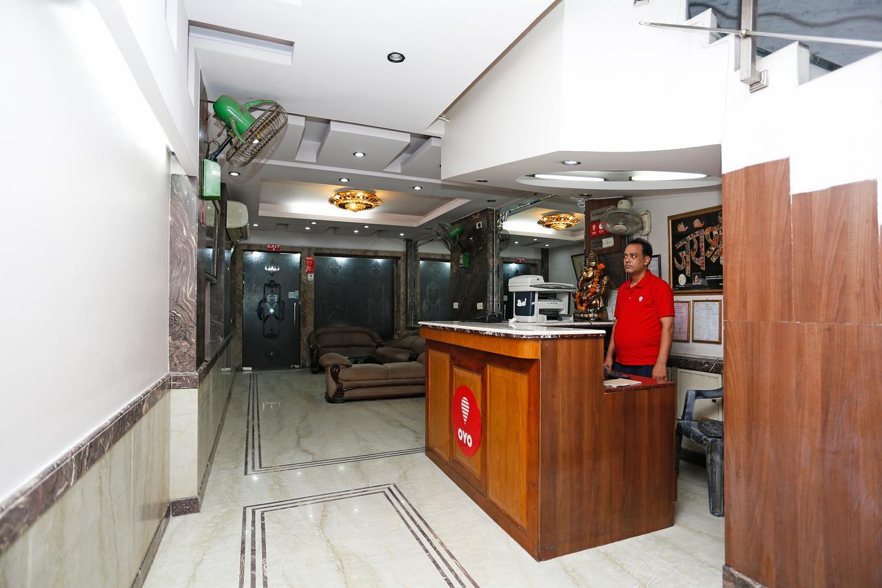 Oyo 5401 Hotel Mid Town New Delhi Eksteriør billede