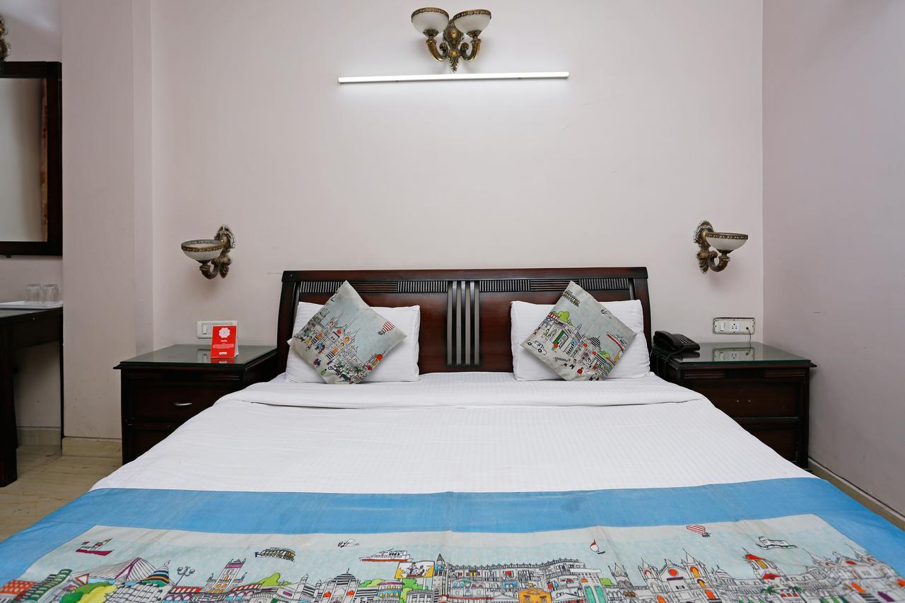 Oyo 5401 Hotel Mid Town New Delhi Eksteriør billede