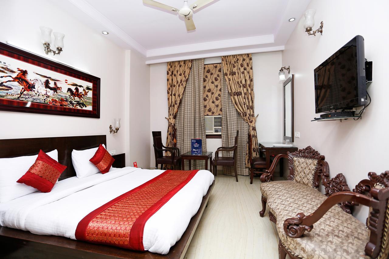 Oyo 5401 Hotel Mid Town New Delhi Eksteriør billede